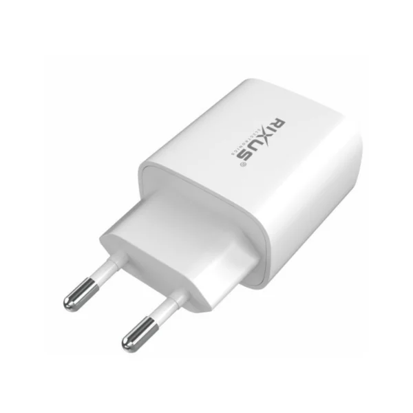 7654322.webp Rixus RX90C Quick Charge PD To Type C And USB Slot 20W